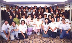 台北城南ロータリークラブの会員とご家族